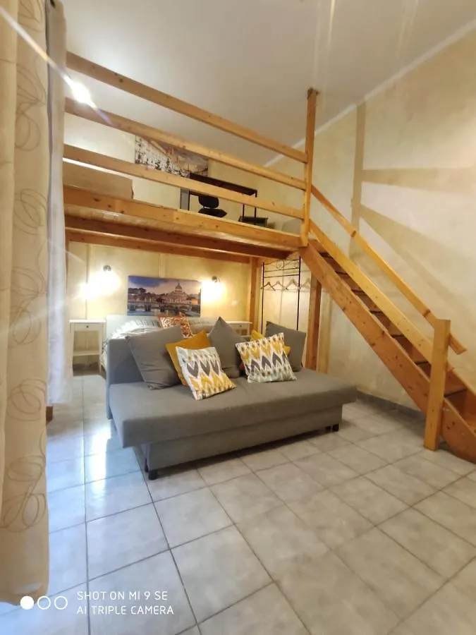 Bed and Breakfast Double B Ferruccio I Rzym Nocleg ze śniadaniem